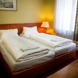 city-hotel-hamburg.hamburg-hotels-de.com/