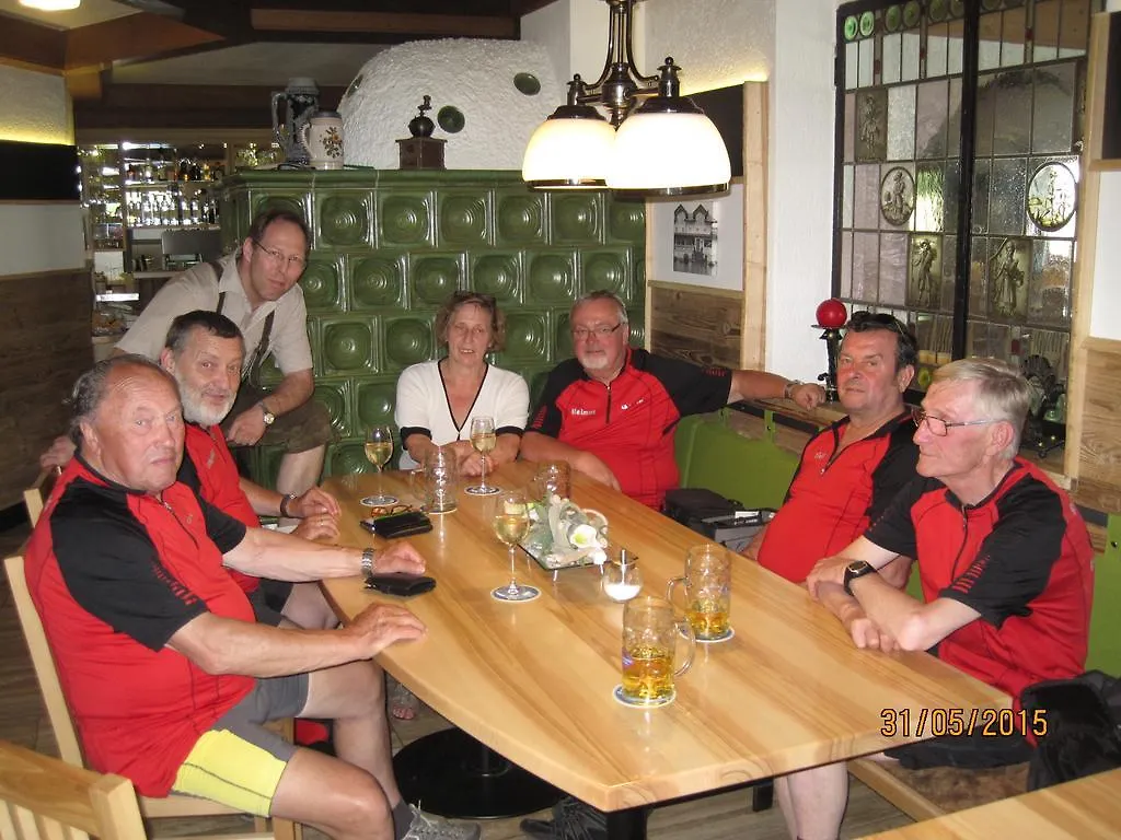 Gasthof Hotel Zur Post Erlau